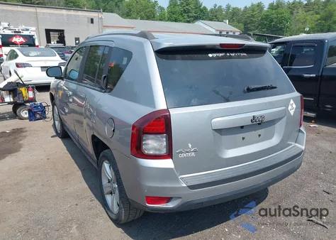 2014 Jeep Compass Sport из США, поврежденный, VIN 1C4NJDBB8ED865341